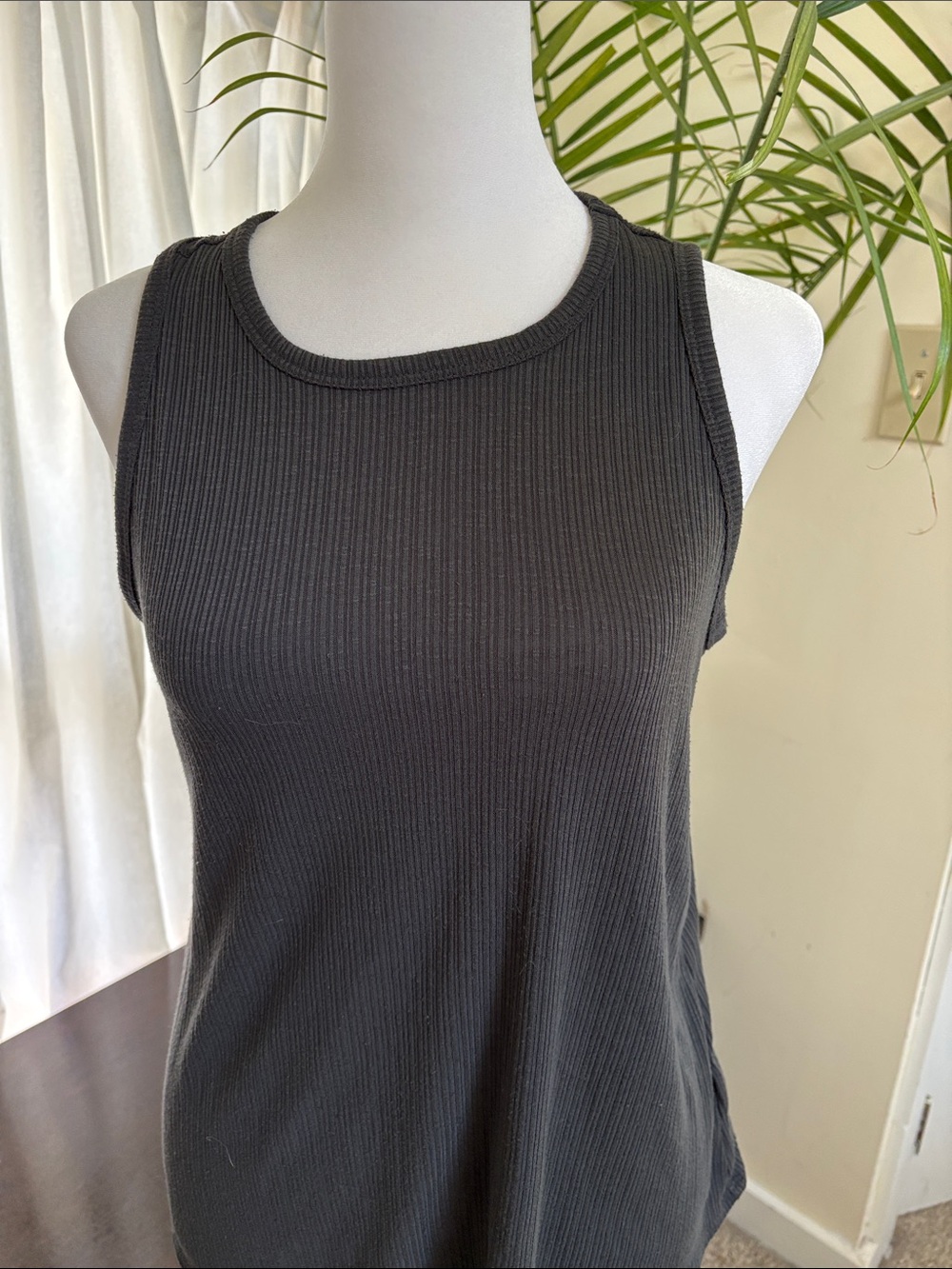 Old Navy Charcoal Ribbed Tank Top